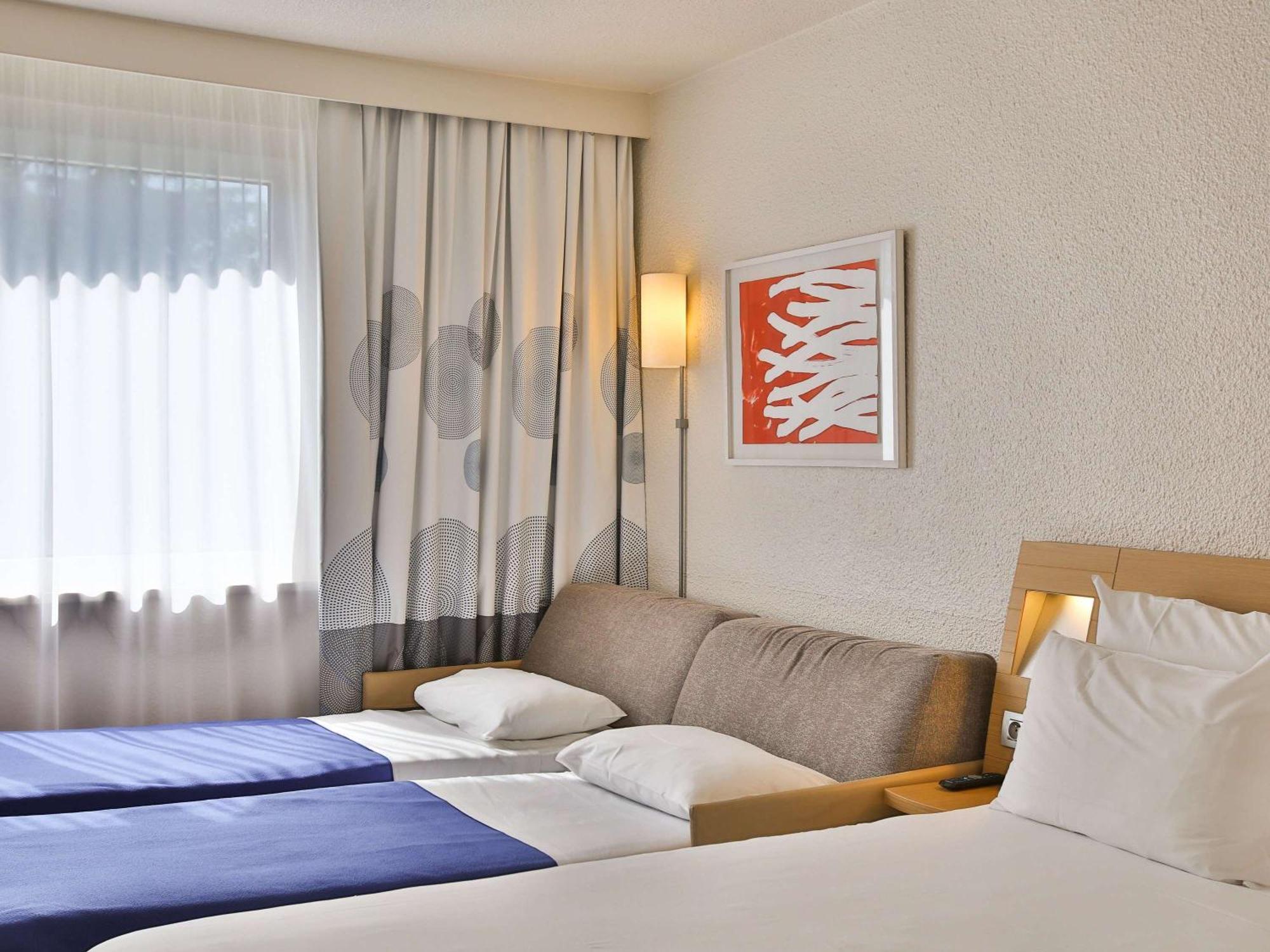 Novotel Toulouse Purpan Aeroport Exterior photo